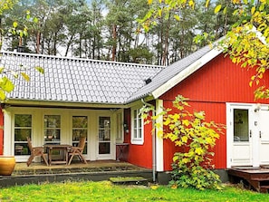 Exterior - 6 Person Holiday Home in Aakirkeby (Akirkeby)