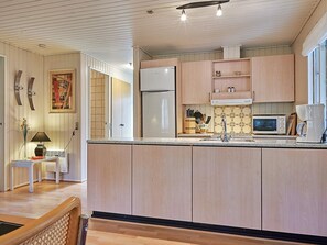 Interior - 6 Person Holiday Home in Aakirkeby (Akirkeby)