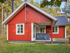 Exterior - 6 Person Holiday Home in Aakirkeby (Akirkeby)