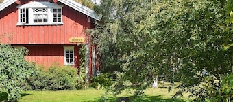 Vintage Charm by the Sea-by Traum