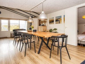 House | Dining