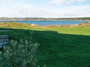 House | Water view