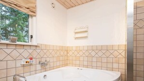 Unclassified image, 5 of 18, button - Luring Holiday Home in Nordjylland near Sea (Farso)