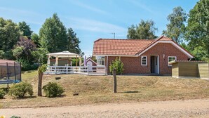 Unclassified image, 3 of 21, button - Sunny Holiday Home in Hejls With Terrace (Hejls)