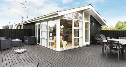 6 Person Holiday Home in Frederikshavn