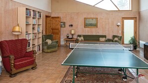 Fitness facility - Traditional Holiday Home in Jutland With Terrace (Henne)