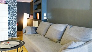 1 chambre, ameublement personnalisé