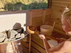 Sauna - Spacious Holiday Home in Jutland With Outdoor Whirlpool (Pandrup)