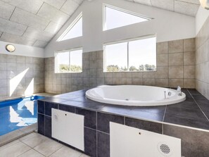 House | Spa treatment