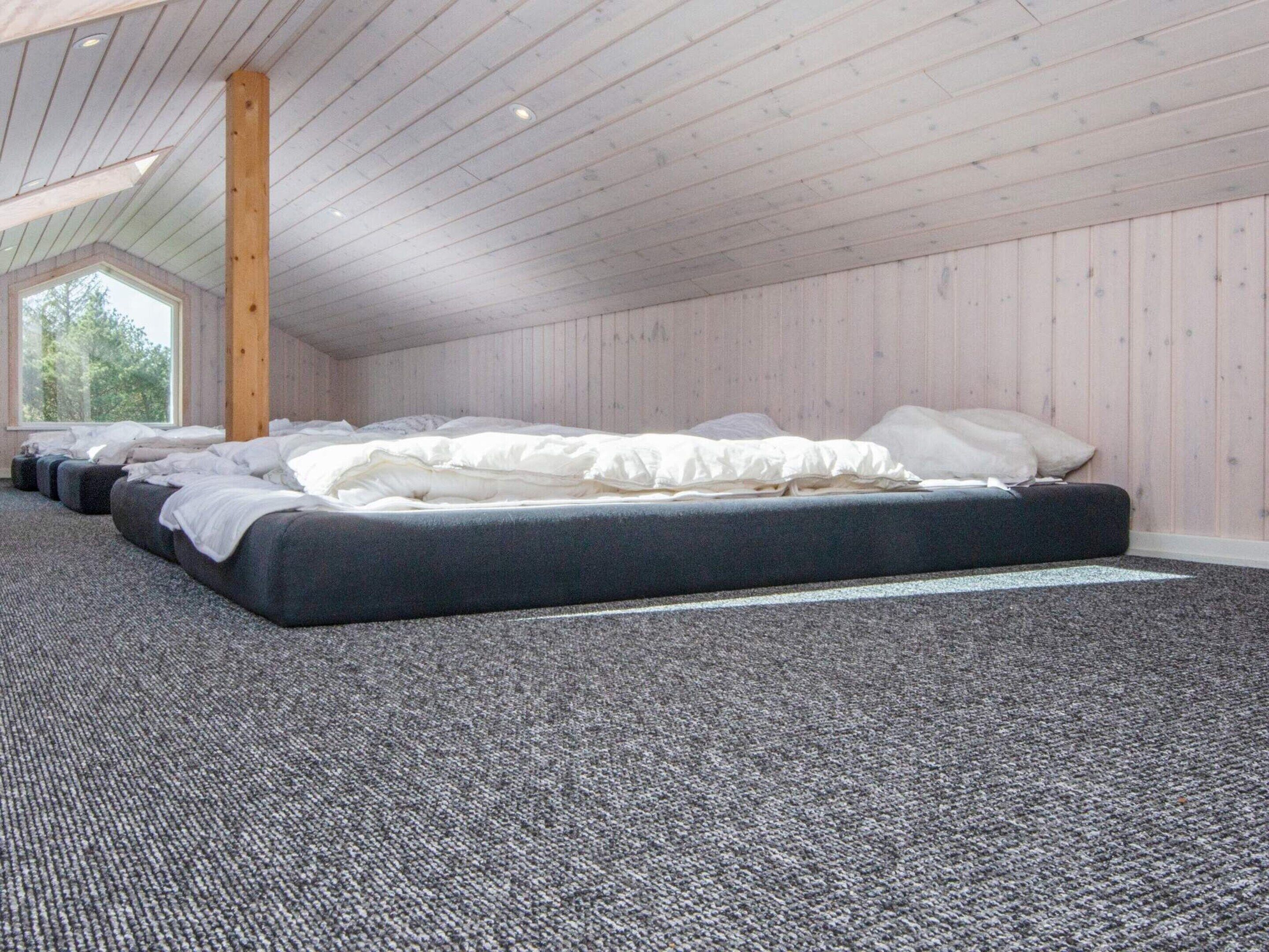 House | 6 bedrooms