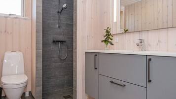House | Bathroom