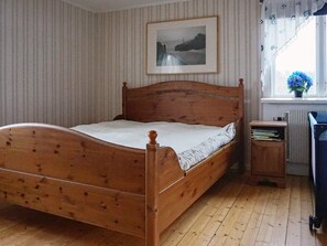 2 phòng ngủ, trang bị nội thất với thiết kế riêng biệt 