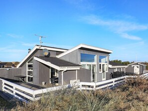 Exterior - 5 Star Holiday Home in Ringkobing (Ringkobing)