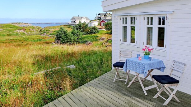 Exterior - 4 Person Holiday Home in Bogøyvær (Froya)