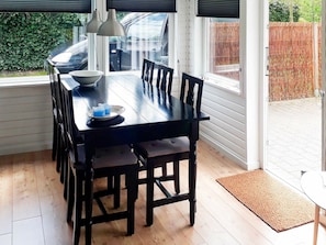 Dining - Spacious Holiday Home in Storvorde near Sea (Storvorde)