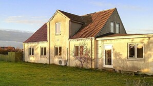 Exterior - Charming Holiday Home in Harboøre With Terrace (Harboore)