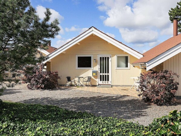 House | Exterior