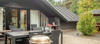 6 Person Holiday Home in Farvang