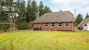Exterior - 4 Person Holiday Home in Blåvand (Blavand)