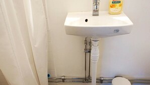 Shower - 9 Person Holiday Home in Frøve (Frovi)