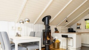 Unclassified image, 5 of 21, button - 6 Person Holiday Home in Tranekaer (Tranekaer)