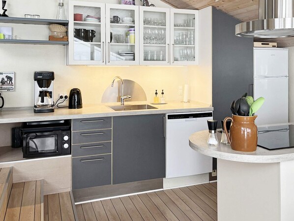 House | Private kitchen | Highchair