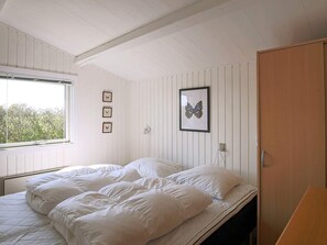 3 bedrooms