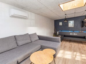 Living area - 4 Star Holiday Home in Albaek (Aalbaek)
