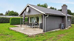 Exterior - 6 Person Holiday Home in Hadsund (Hadsund)