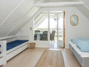 Ferienhaus | 4 Schlafzimmer, individuell eingerichtet