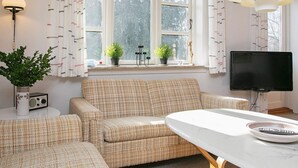 Living room - 4 Person Holiday Home in Vejstrup (Vejstrup)