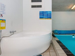 House | Spa treatment - 4 Star Holiday Home in Knebel (Knebel)
