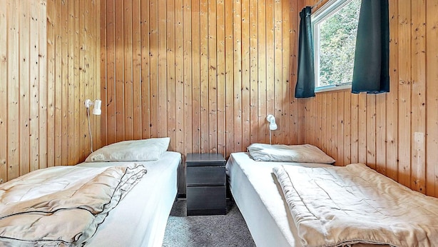 Unclassified image, 1 of 19, button - Cosy Hoilday Home in Vesthimmerland With Terrace (Logstor)