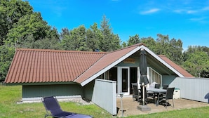 Unclassified image, 3 of 19, button - Cosy Hoilday Home in Vesthimmerland With Terrace (Logstor)