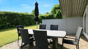 Unclassified image, 2 of 19, button - Cosy Hoilday Home in Vesthimmerland With Terrace (Logstor)