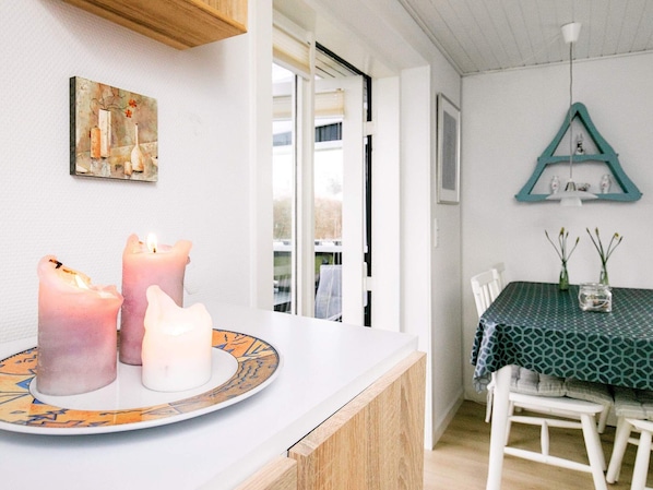 House | Dining - 4 Person Holiday Home in Assens (Assens)