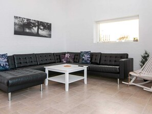 Interior - Holiday Home in AllingÃ¥bro (Allingåbro)