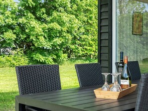 House | Outdoor dining