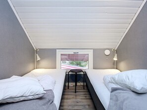 2 bedrooms, individually furnished, bed sheets