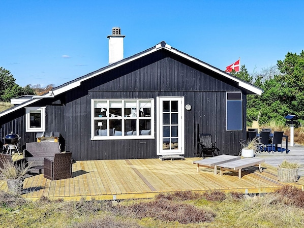 House | Exterior