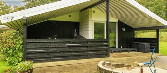 6 Person Holiday Home in Farvang