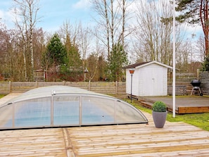 Outdoor pool - Holiday Home in Borgholm (Borgholm)