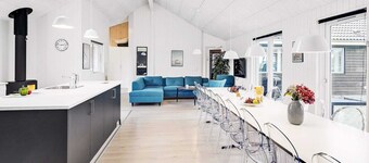 홀리데이 홈 인 스테지