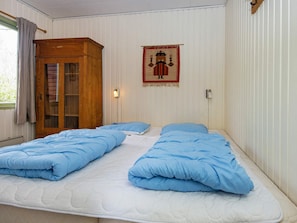 House | 3 bedrooms - 6 Person Holiday Home in Ronde (Ronde)