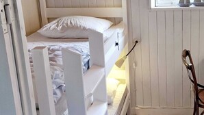 2 bedrooms, cots/infant beds - 4 Person Holiday Home in Ronne (Ronne)