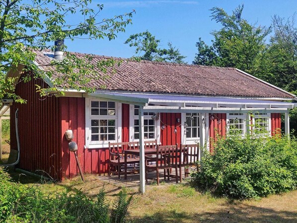 Exterior - 4 Person Holiday Home in Ronne (Ronne)