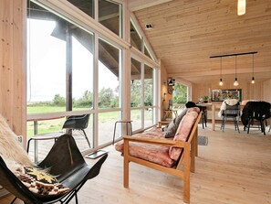 House | Interior - Seaside Serenity in Lyngsay-by Traum (Sæby)