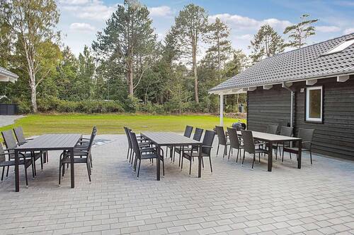 House | Outdoor dining