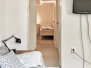 Apartment | 2 bedrooms - 4 Person Holiday Home in Visby (Visby)