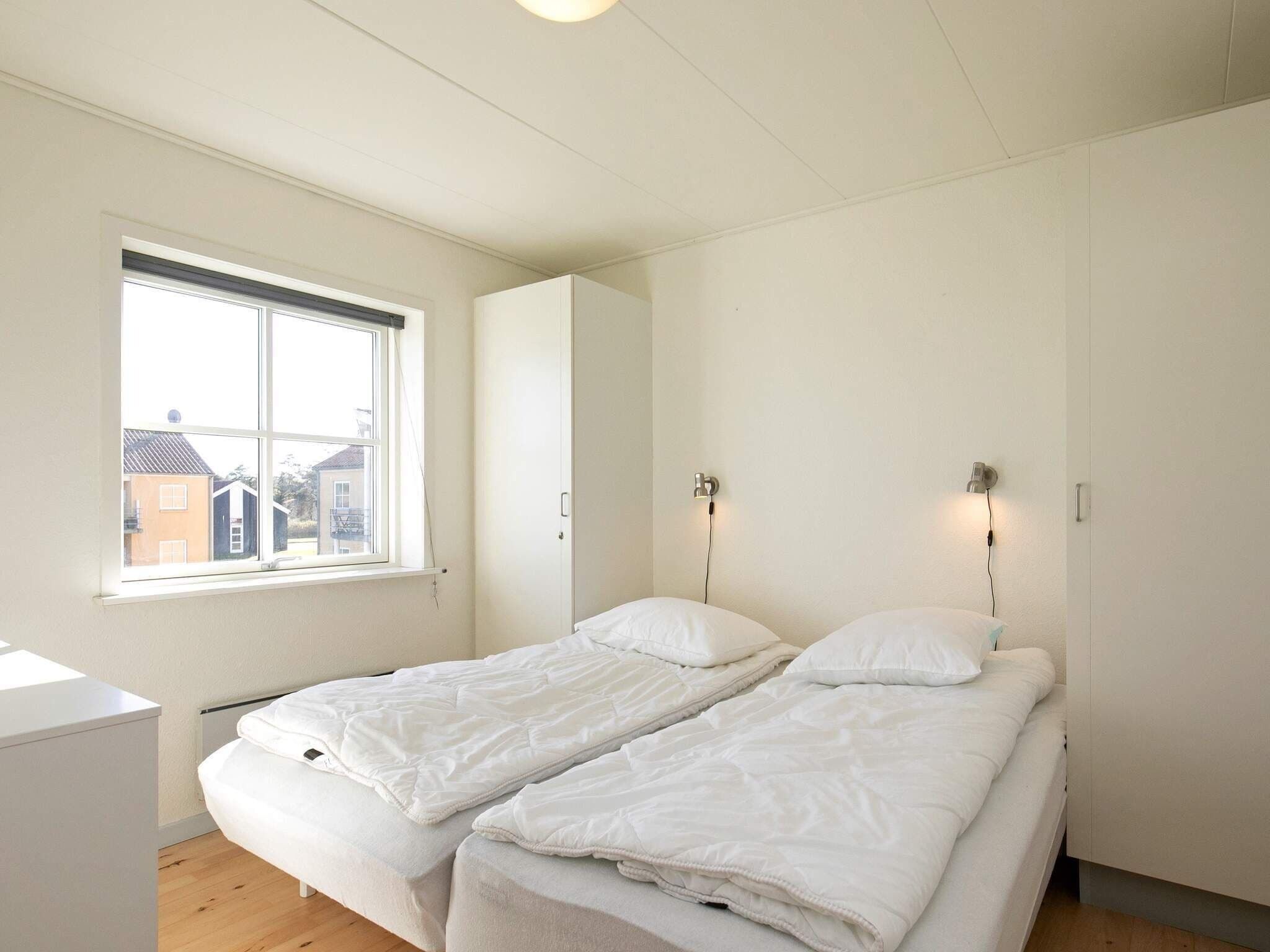 2 bedrooms